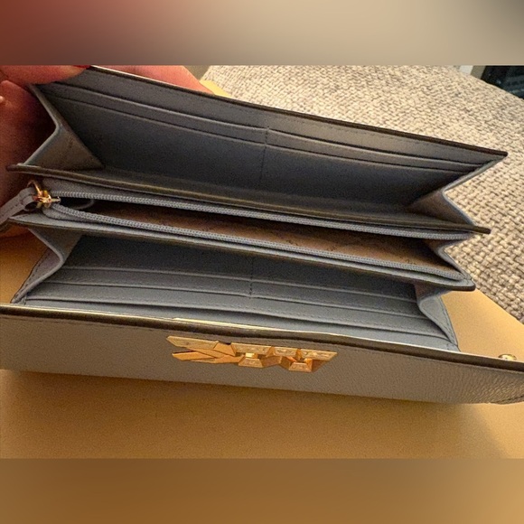 Like New Michael Kors Leather Blue pale Wallet - Picture 5 of 16